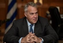 Επίθεση κουκουλοφόρων στον Μάκη Βορίδη – Τους ξέρω δεν με φοβίζουν, λέει ο βουλευτής