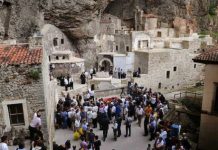 Οικουμενικό Πατριαρχείο: Οι τουρκικές αρχές έδωσαν άδεια για Λειτουργία στην Παναγία Σουμελά της Τραπεζούντας στα «Εννιάμερα της Παναγίας»