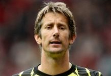 Στην εντατική με εγκεφαλική αιμορραγία ο Φαν ντερ Σαρ