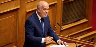 Φλωρίδης: Κινδύνευσε η ζωή 20 καρκινοπαθών λόγω της κατάληψης του αεροδρομίου στο Ηράκλειο