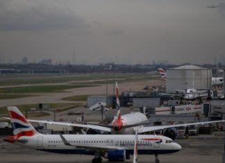 Επίθεση με σπρέι πιπεριού στο αεροδρόμιο Χίθροου του Λονδίνου