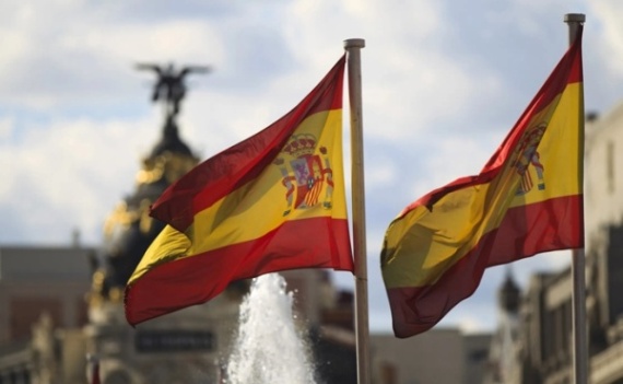 Spain-Spanifh-flags
