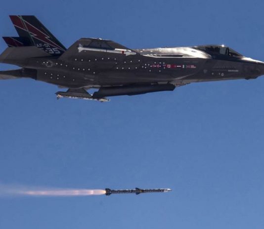 Οι ΗΠΑ λένε ότι έπληξαν περισσότερους από 1.700 στόχους στο Ιράν