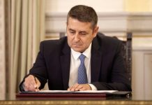 Στη διάθεση της εξεταστικής για τον ΟΠΕΚΕΠΕ, δηλώνει ο Μυλωνάκης