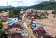 Ινδονησία: Πάνω από 800 οι νεκροί από τις πλημμύρες